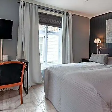 Kjobmandsgaarden 3*