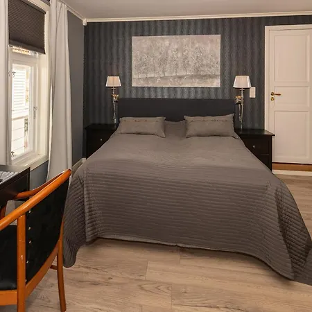 Kjobmandsgaarden 3* Mandal