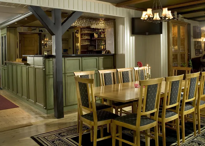 Отель Kjobmandsgaarden Мандал